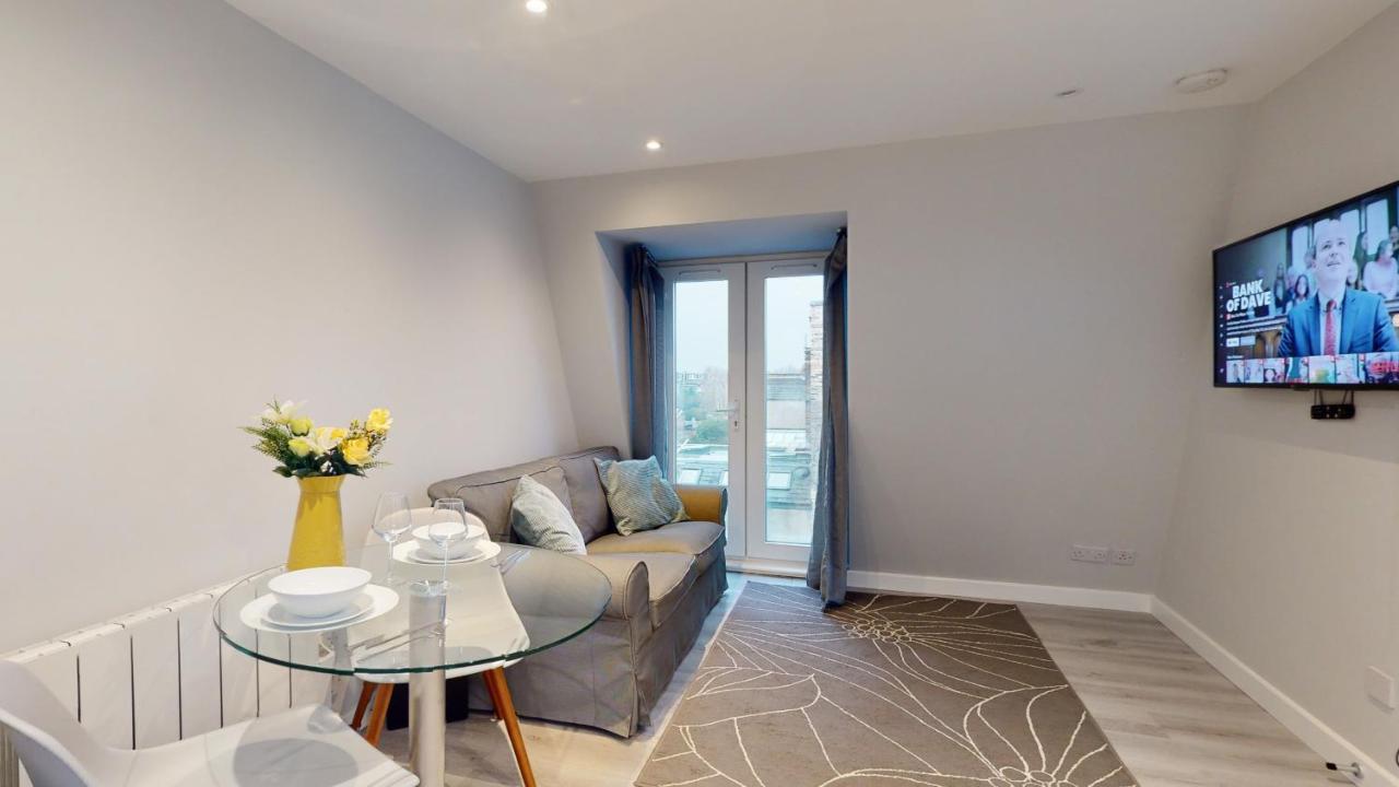 Wimbledon Loft Apartments ลอนดอน ภายนอก รูปภาพ