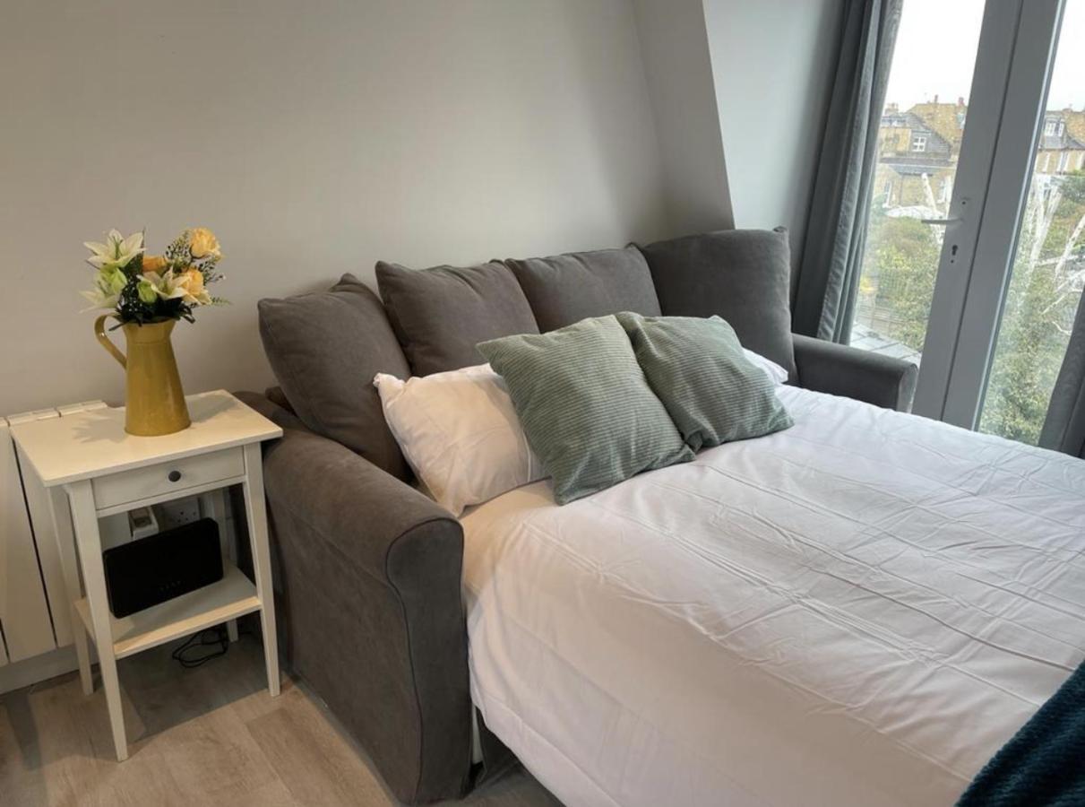 Wimbledon Loft Apartments ลอนดอน ภายนอก รูปภาพ
